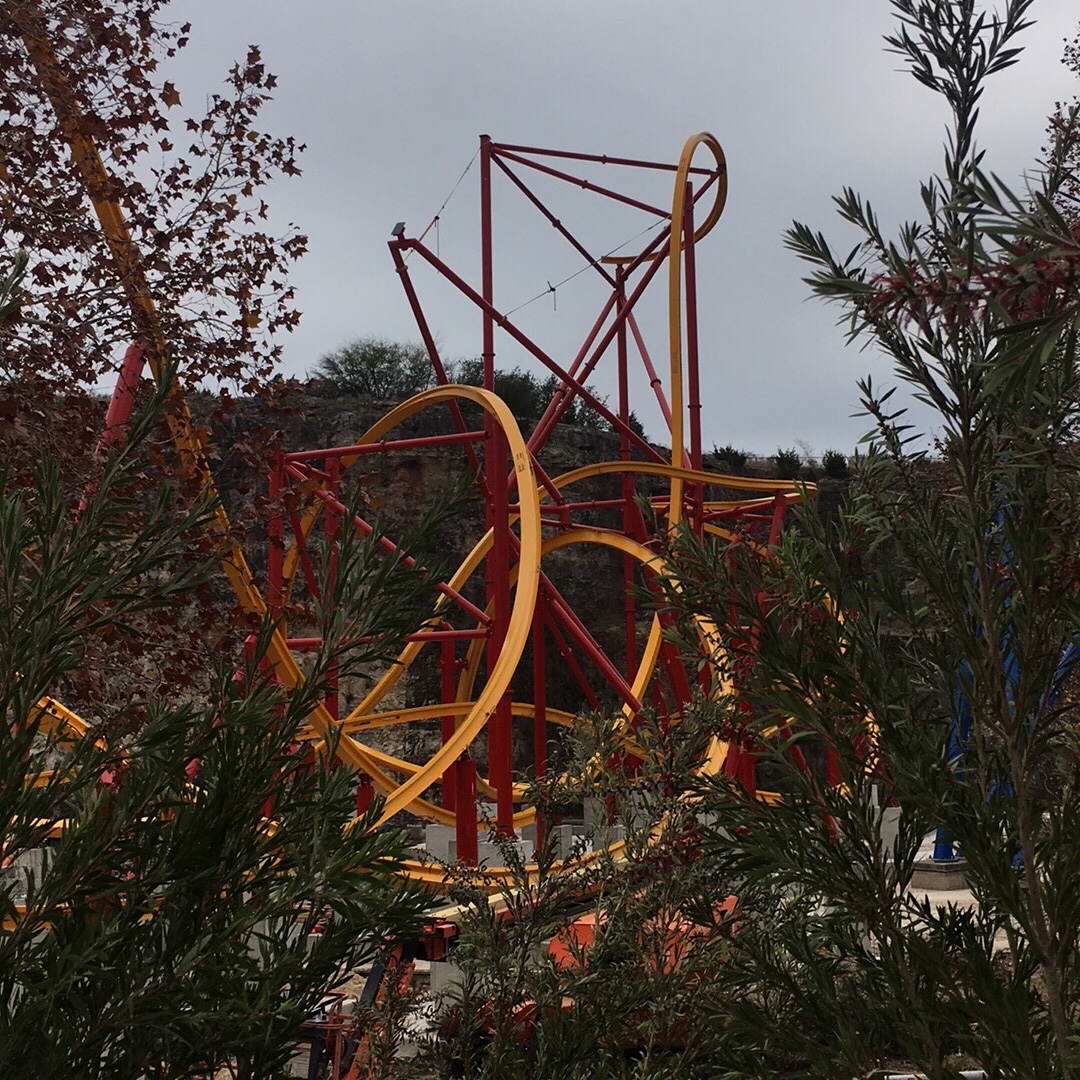 Horská dráha Wonder Woman Golden Lasso Coaster